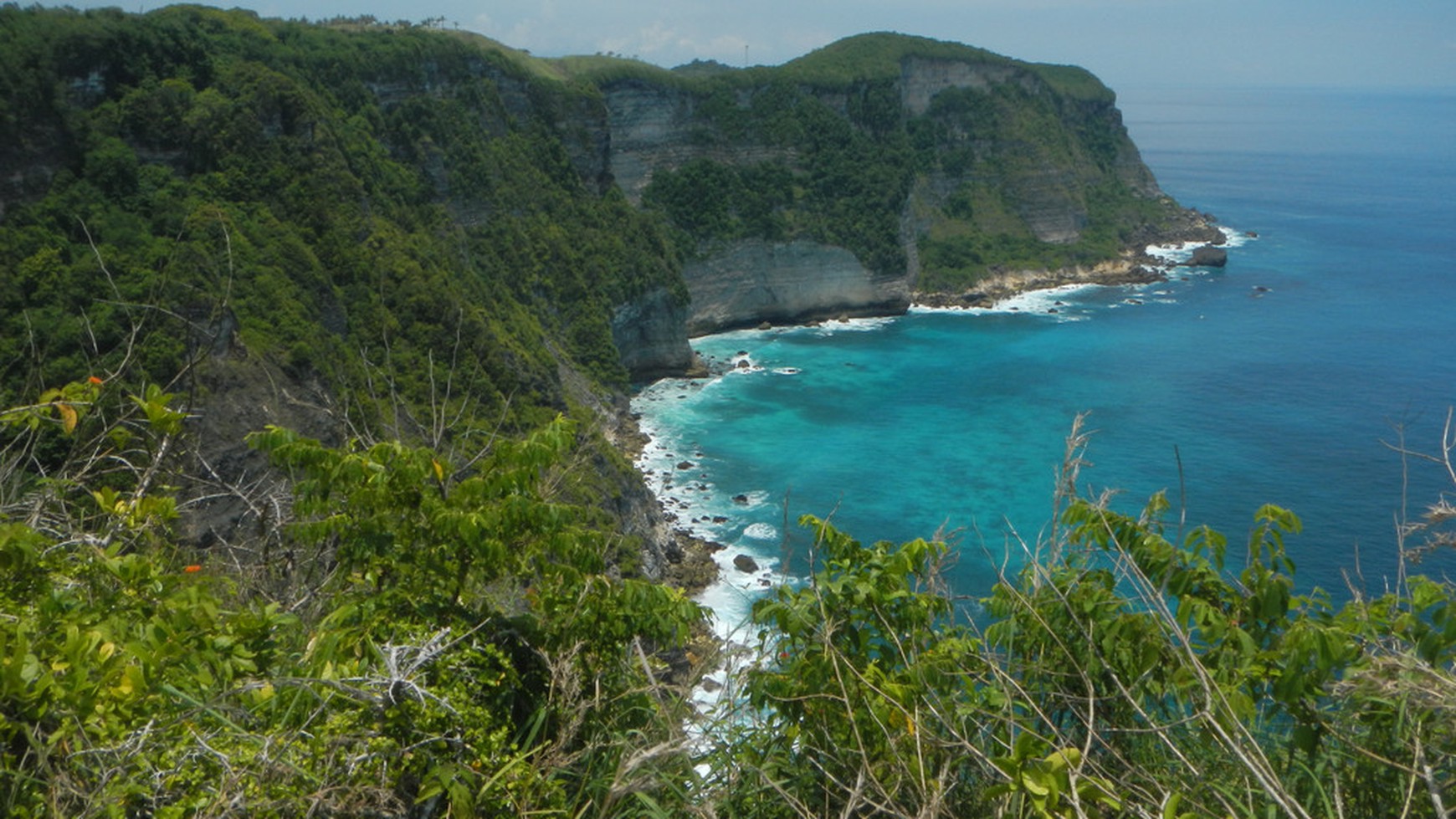 Cliff Top Land, One Hectar Freehold Nusa Penida, Bali