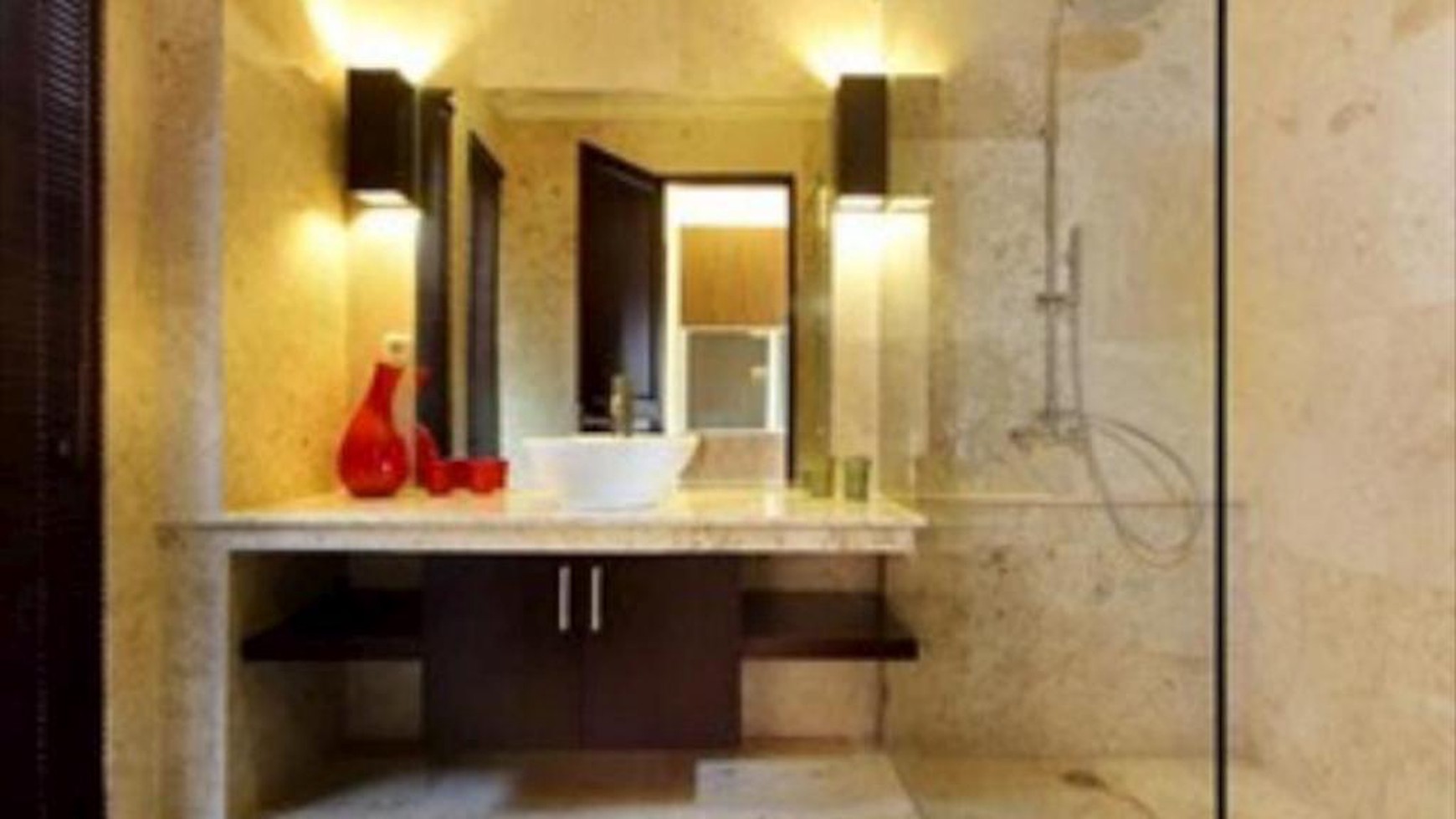 2 Bedroom Villa Freehold in Close Melasti Beach Bali