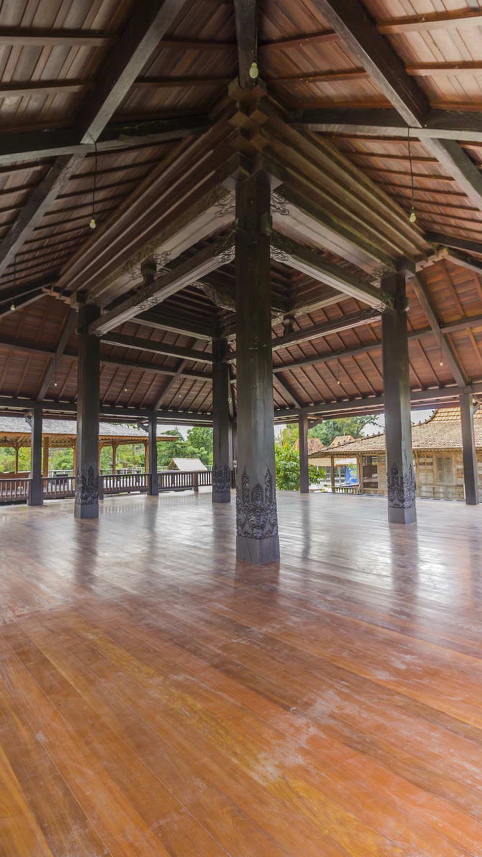 Freehold beautiful 9 joglos in area premium Canggu Bali