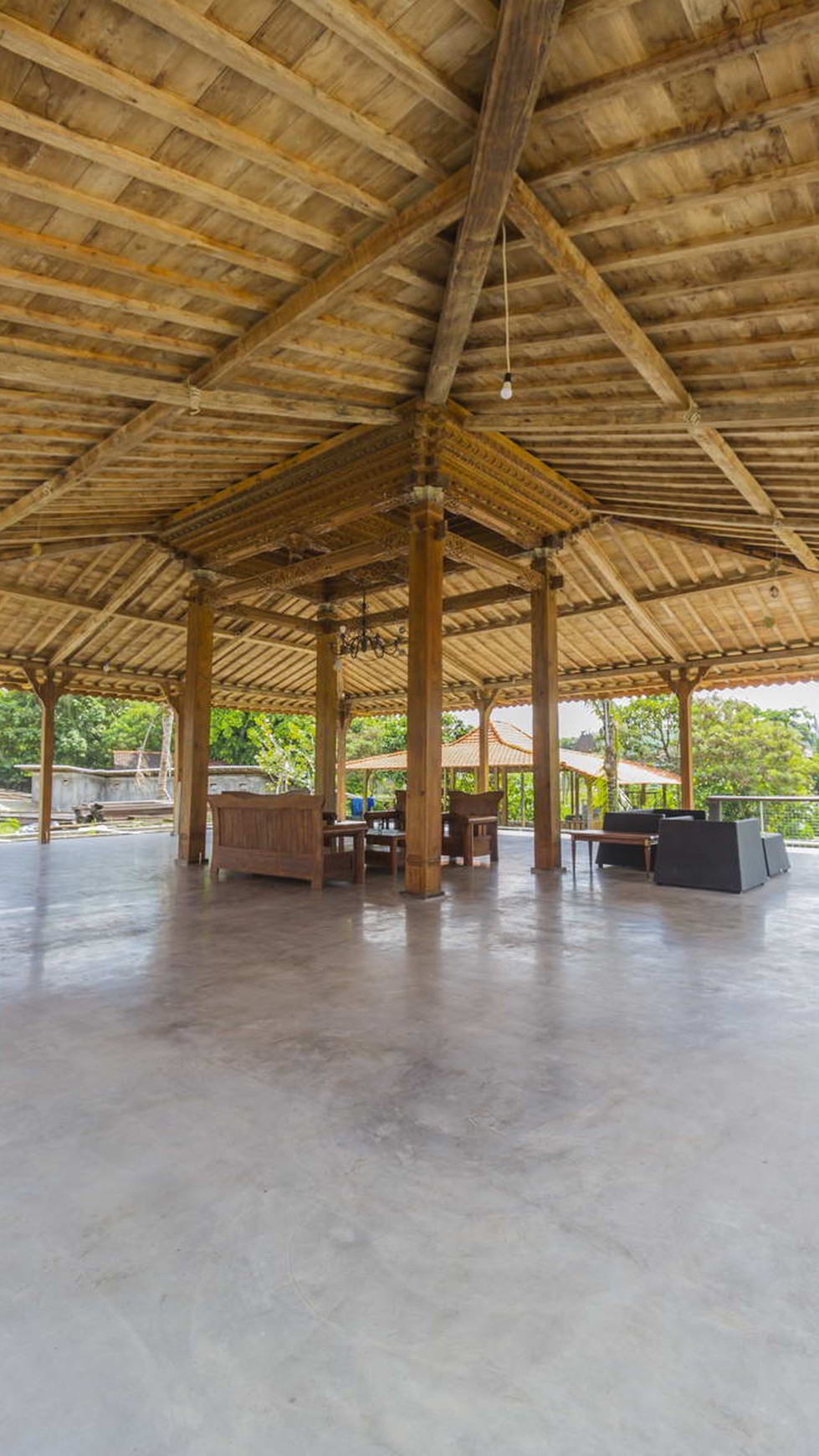 Freehold beautiful 9 joglos in area premium Canggu Bali