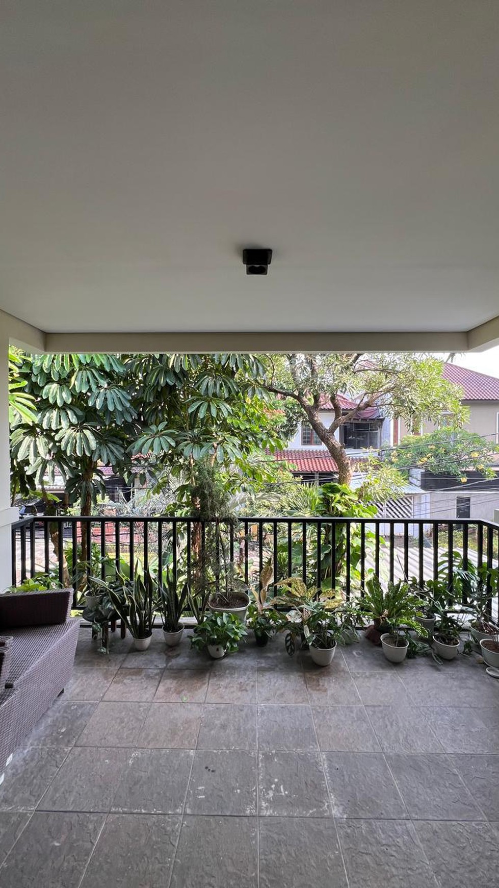 Dijual Rumah 2 lantai di Pondok Indah 