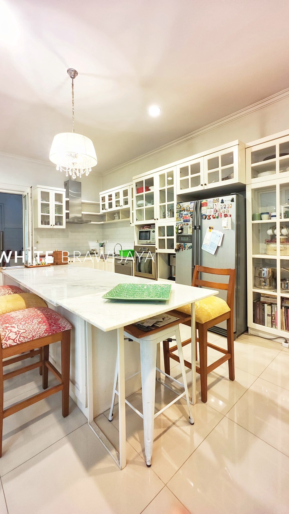 Rumah Lingkungan Tenang Area Villa Delima Lebak Bulus