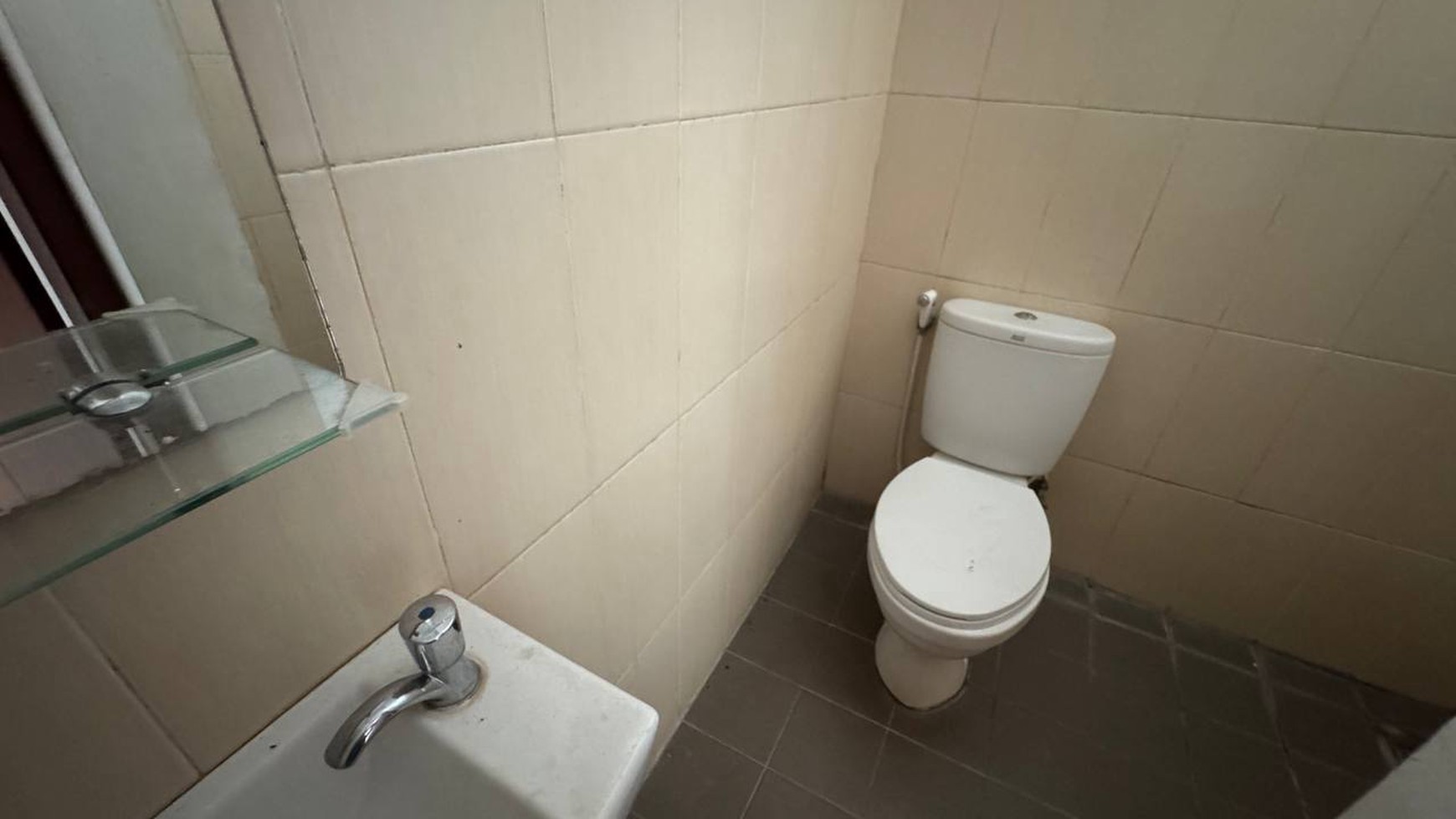 Cirendeu Blakang Vcm Gelagah 4kamar Dekat Dengan Lebak Bulus Mrt