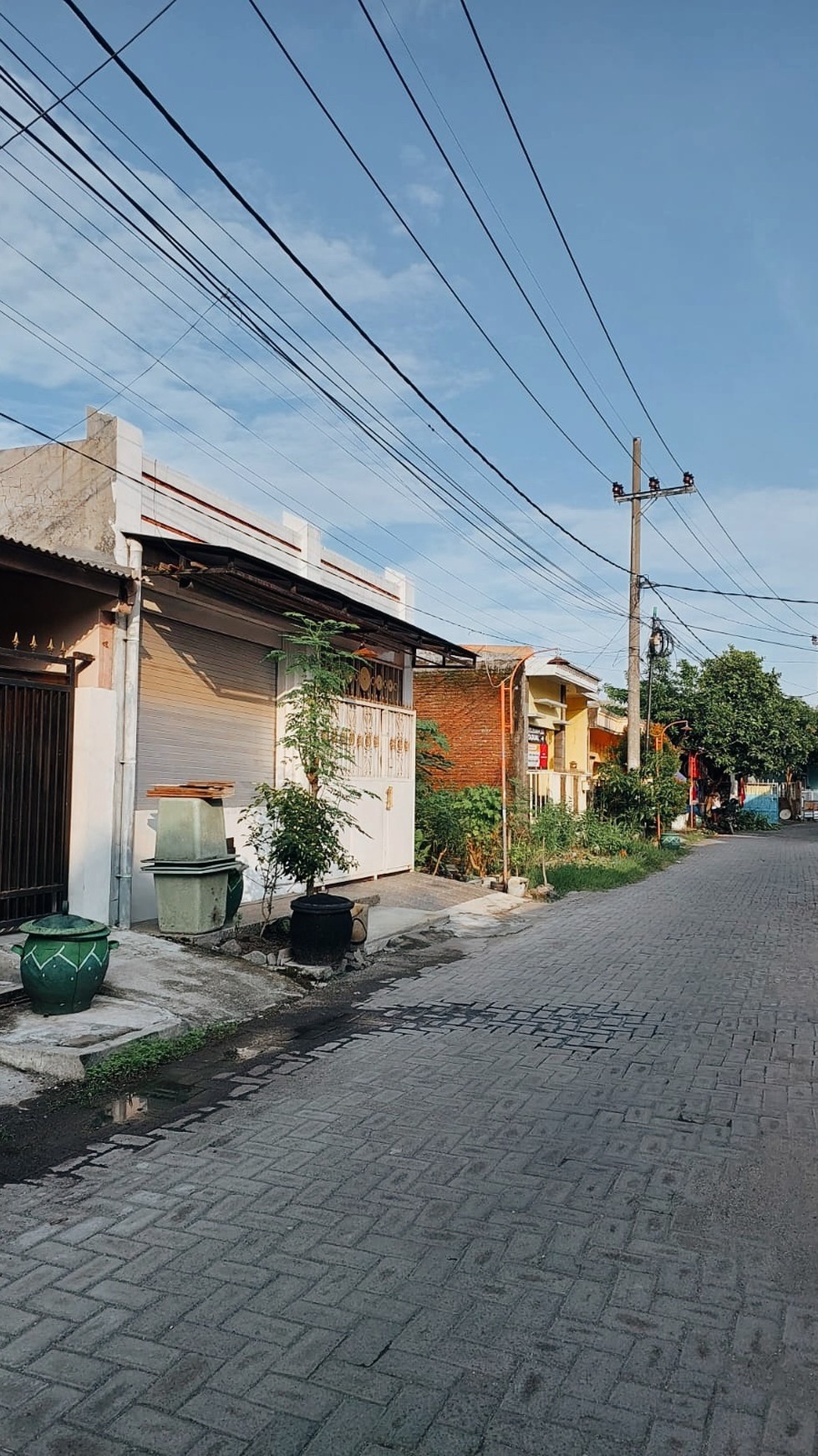 Rumah Siap Huni Dan Terawat Di Kebomas Gresik Jawa Timur