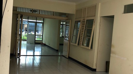 Dijual cepat Rumah Rapi di Camar Bintaro Jaya