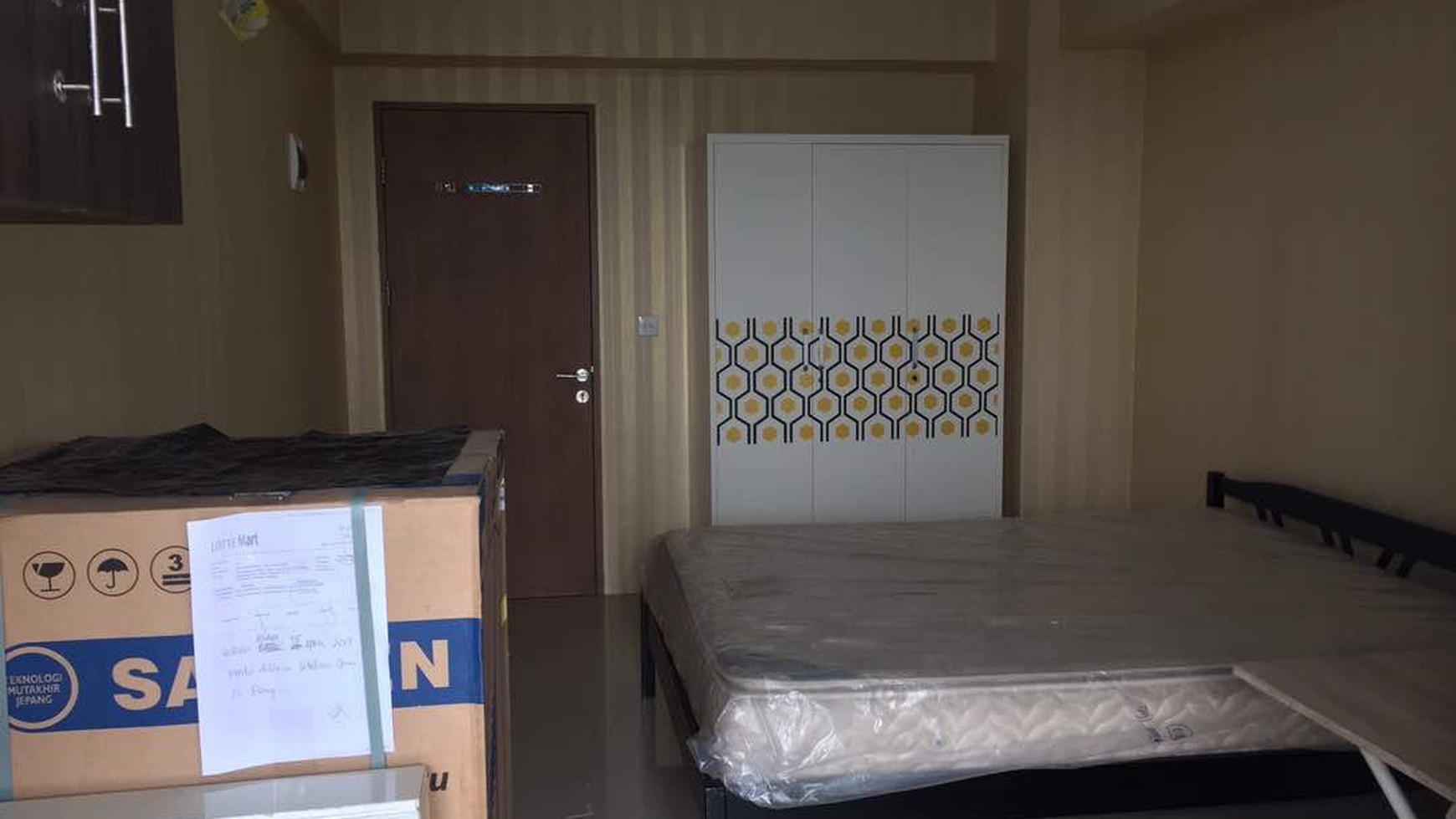 Apartemen type Studio semi furnished siap huni di Pesanggrahan