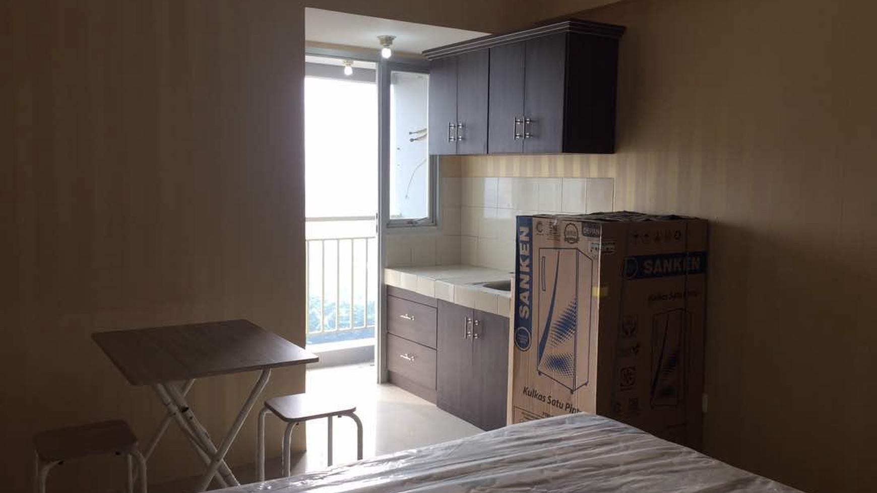 Apartemen type Studio semi furnished siap huni di Pesanggrahan