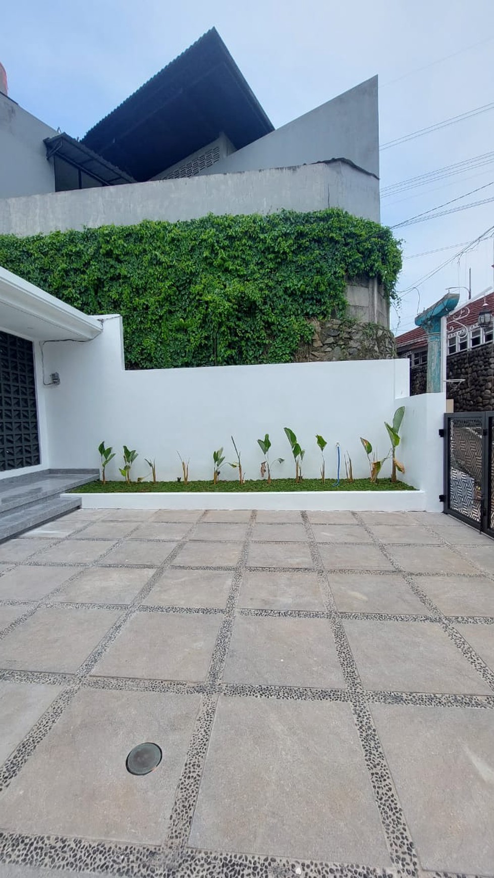 Brand New Rumah Siap Huni dengan Hunian Nyaman di Ciputat