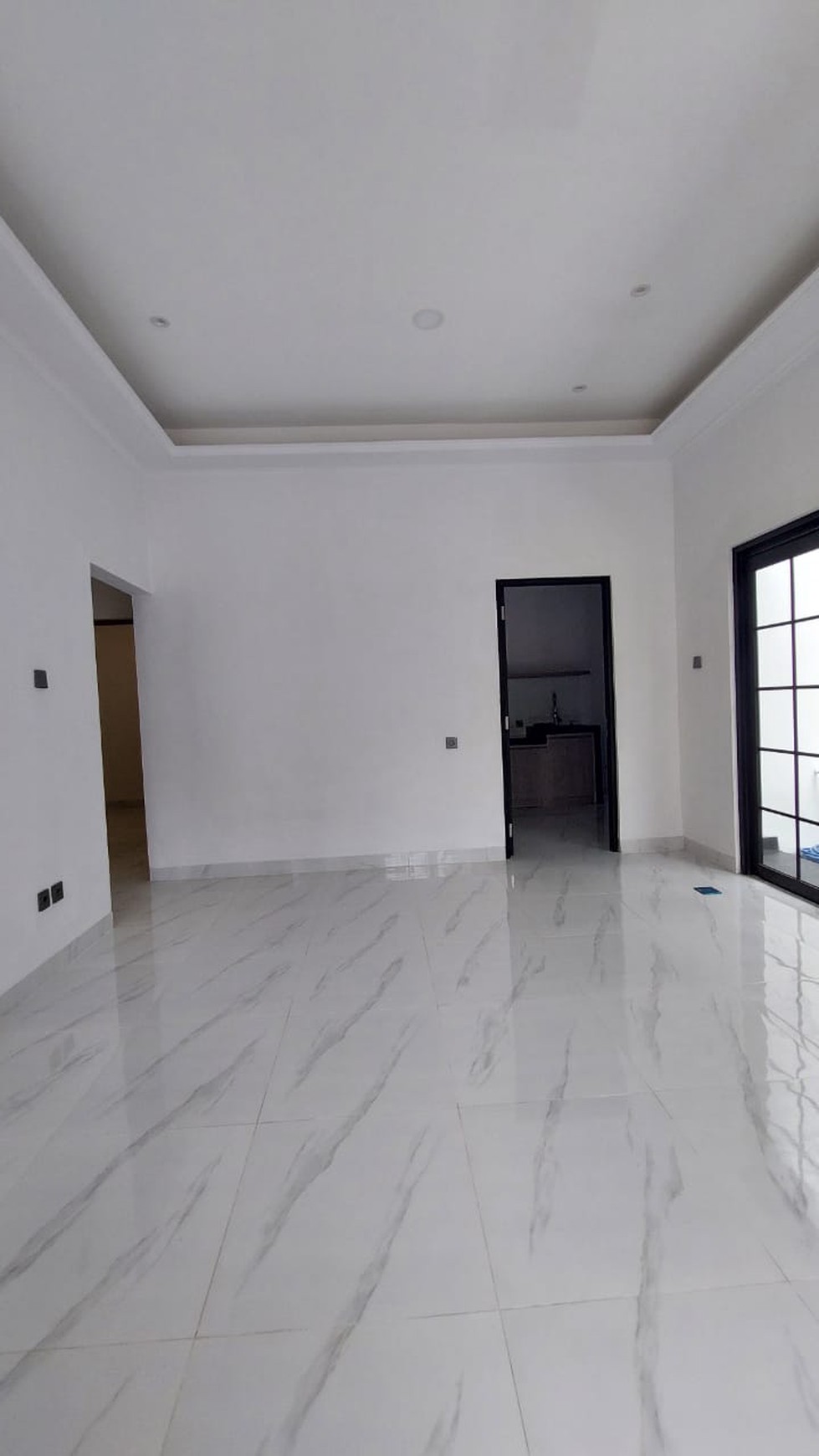Brand New Rumah Siap Huni dengan Hunian Nyaman di Ciputat