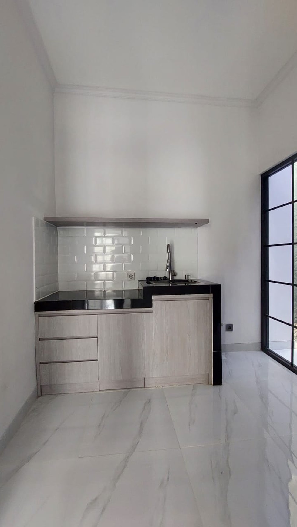 Brand New Rumah Siap Huni dengan Hunian Nyaman di Ciputat