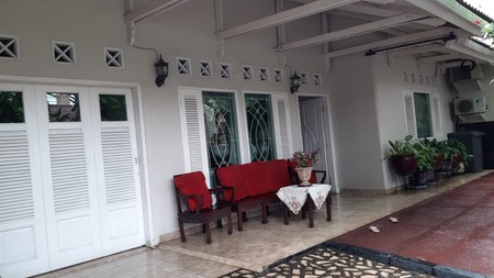 Dijual Rumah Asri dan strategis di Tebet Barat Dalam, Jakarta Selatan 