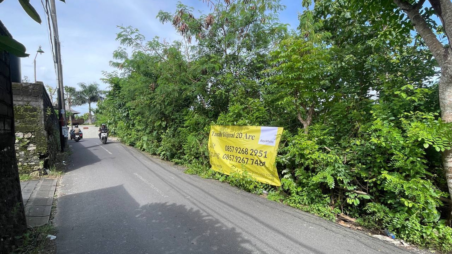 Rumah Hitung Tanah Area Cipete