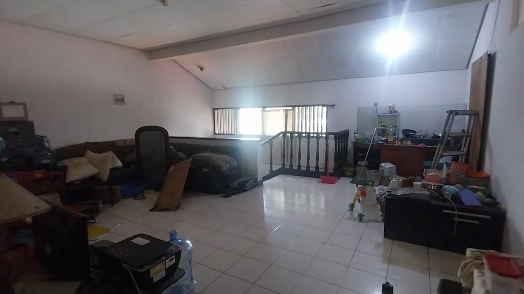 Dijual Cepat Rumah Hitung Tanah Lokasi Strategis di Cinere Dengan SHM