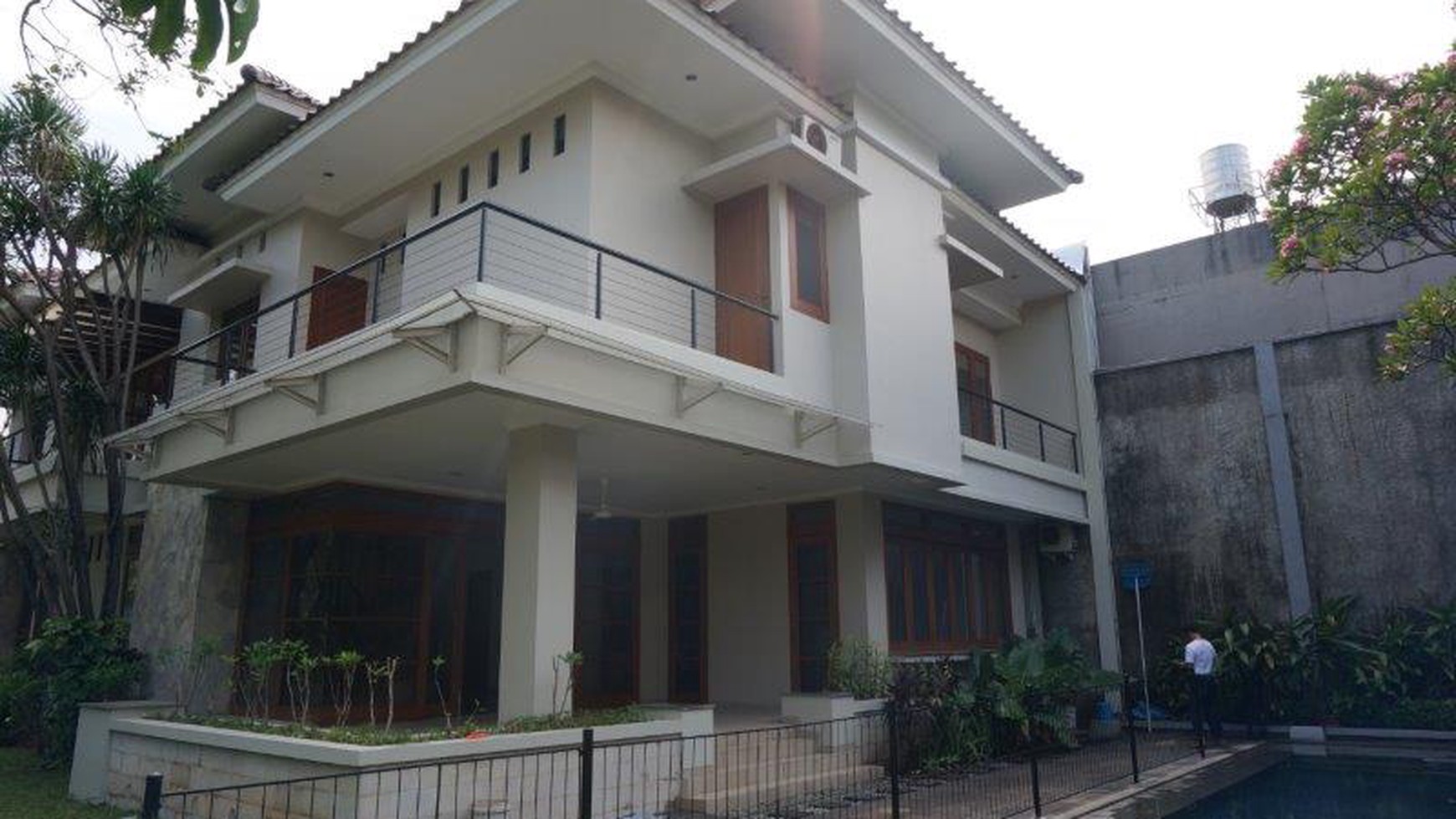 Rumah Hitung Tanah Area Cipete