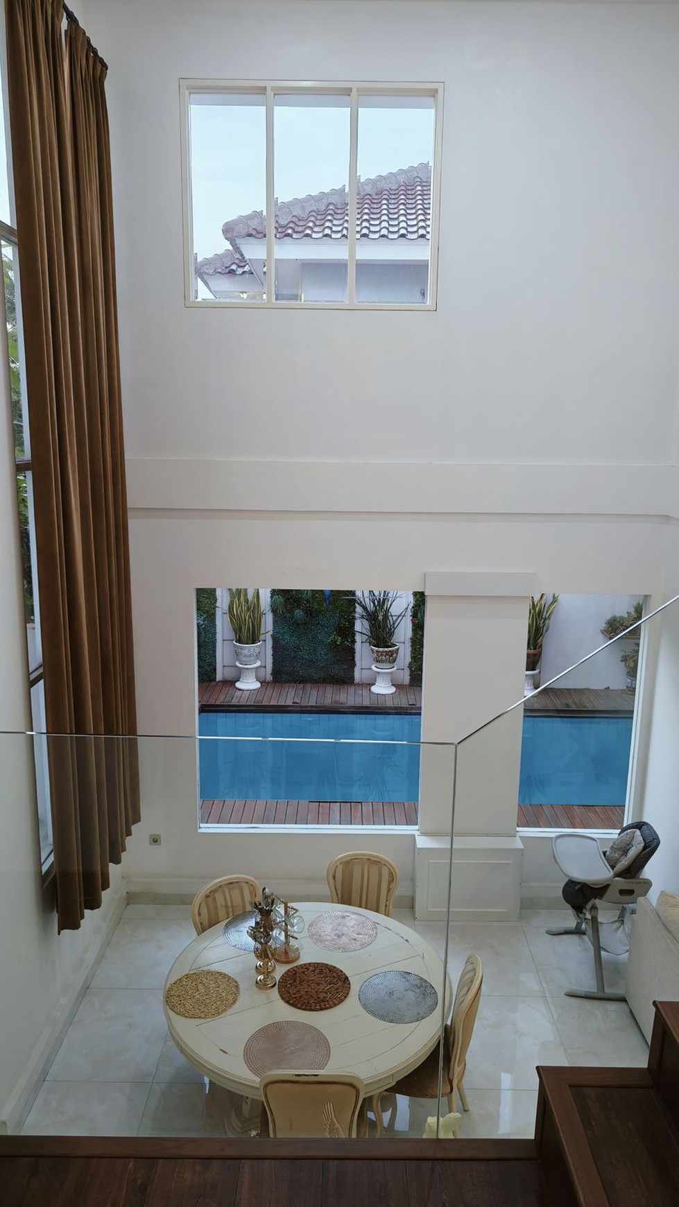 Rumah Hitung Tanah Area Cipete