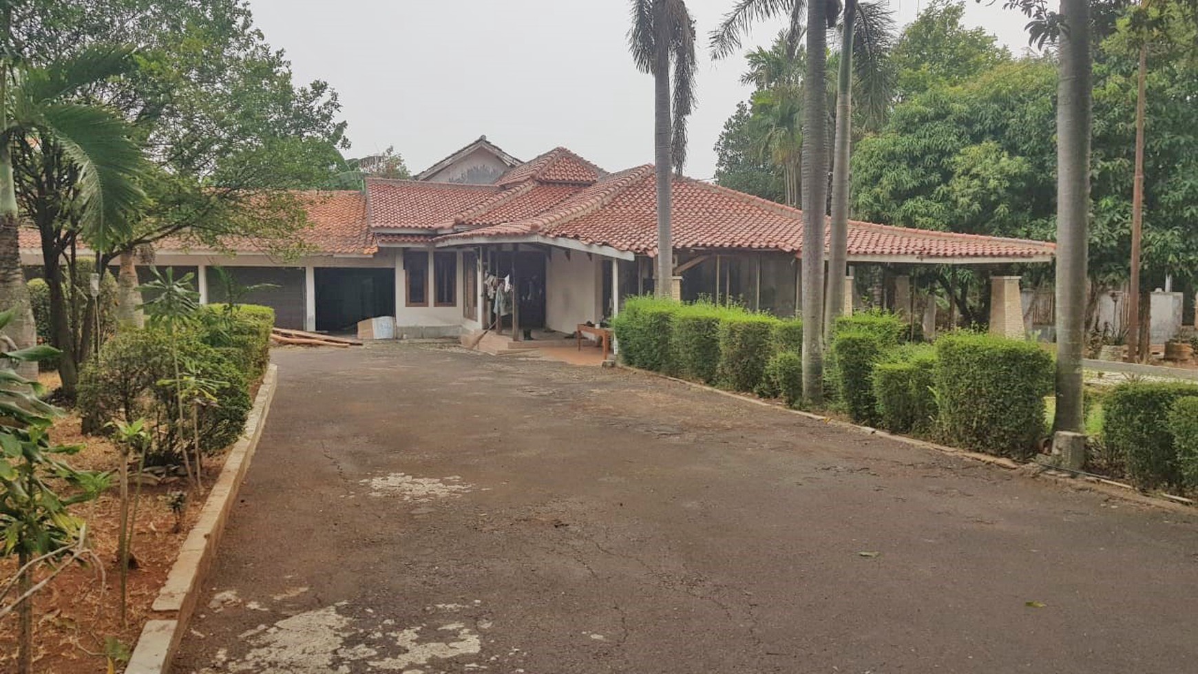 Rumah Hitung Tanah Area Cipete