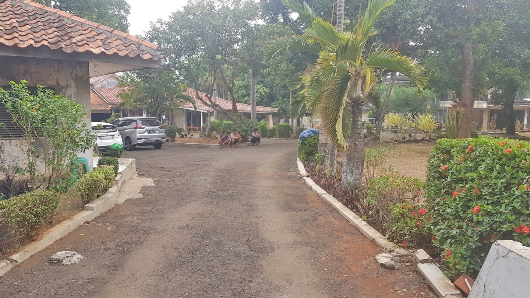Rumah Hitung Tanah Area Cipete