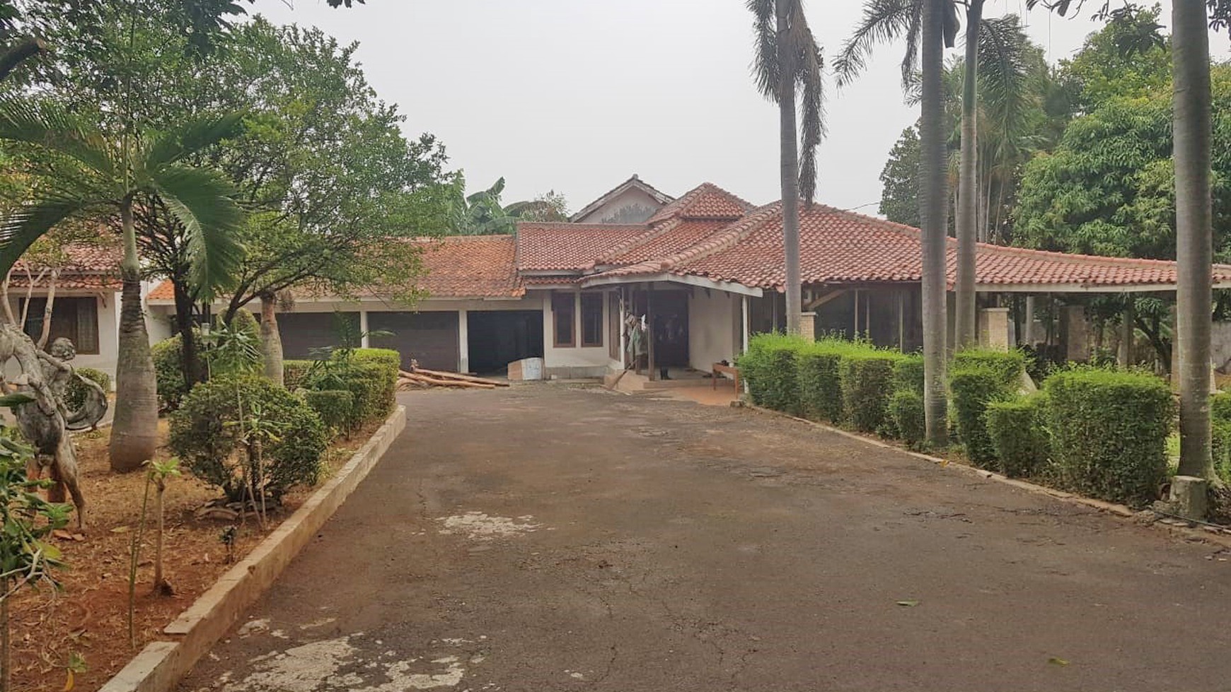 Rumah Hitung Tanah Area Cipete
