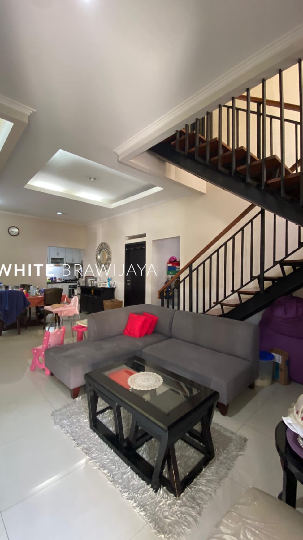 Rumah Hitung Tanah Area Cipete