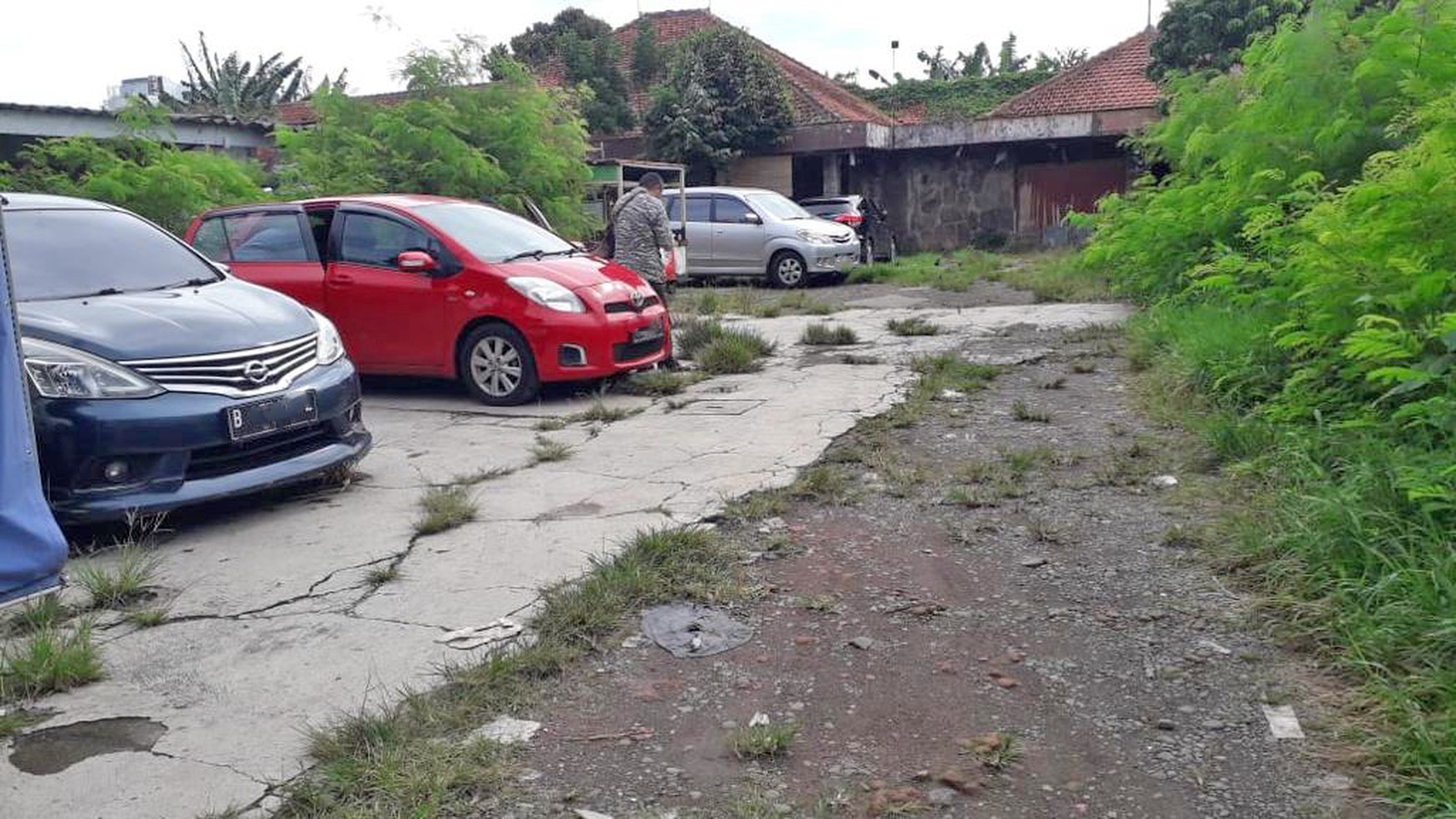 Rumah Hitung Tanah Area Cipete