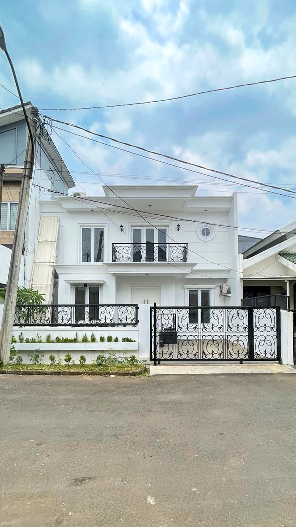 Rumah Hitung Tanah Area Cipete