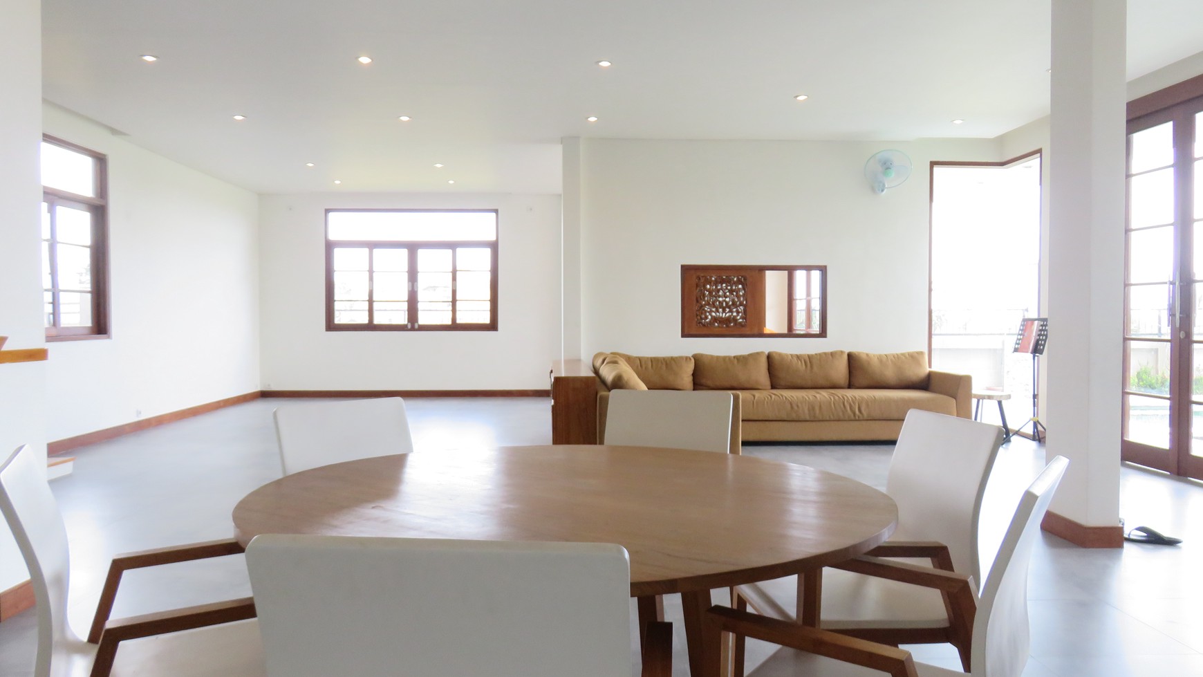Modern Villa Hak Milik In Canggu Bali With Rice Field View