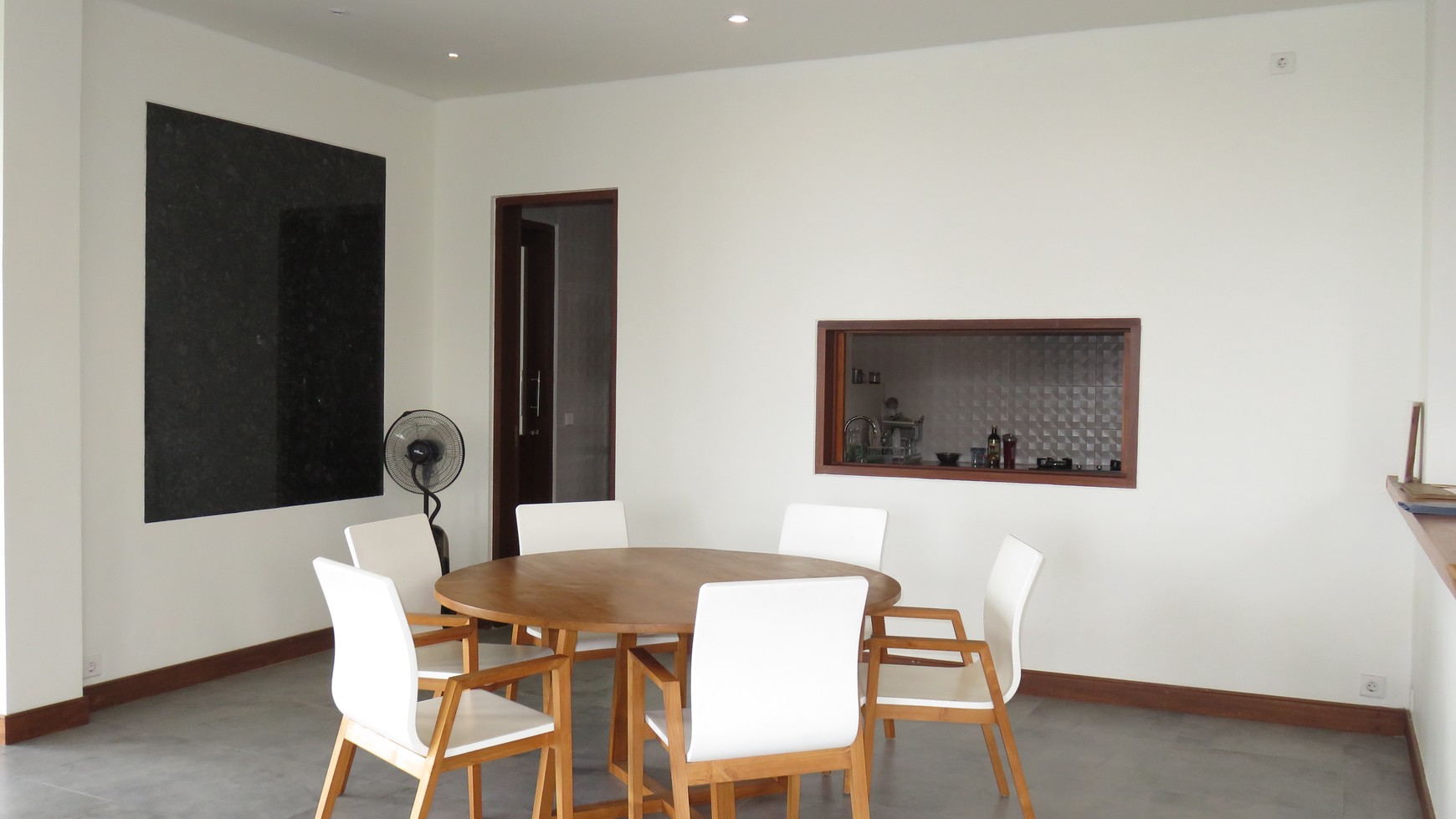 Modern Villa Hak Milik In Canggu Bali With Rice Field View