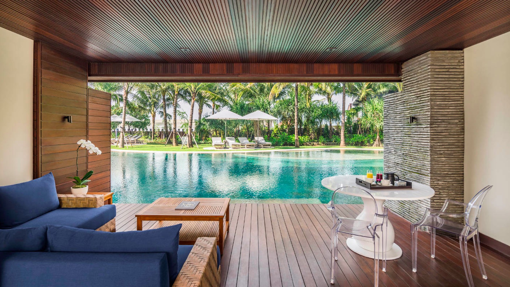 Two Bedroom Luxury Oceanfront Apartment in Echo Beach, Canggu Bali