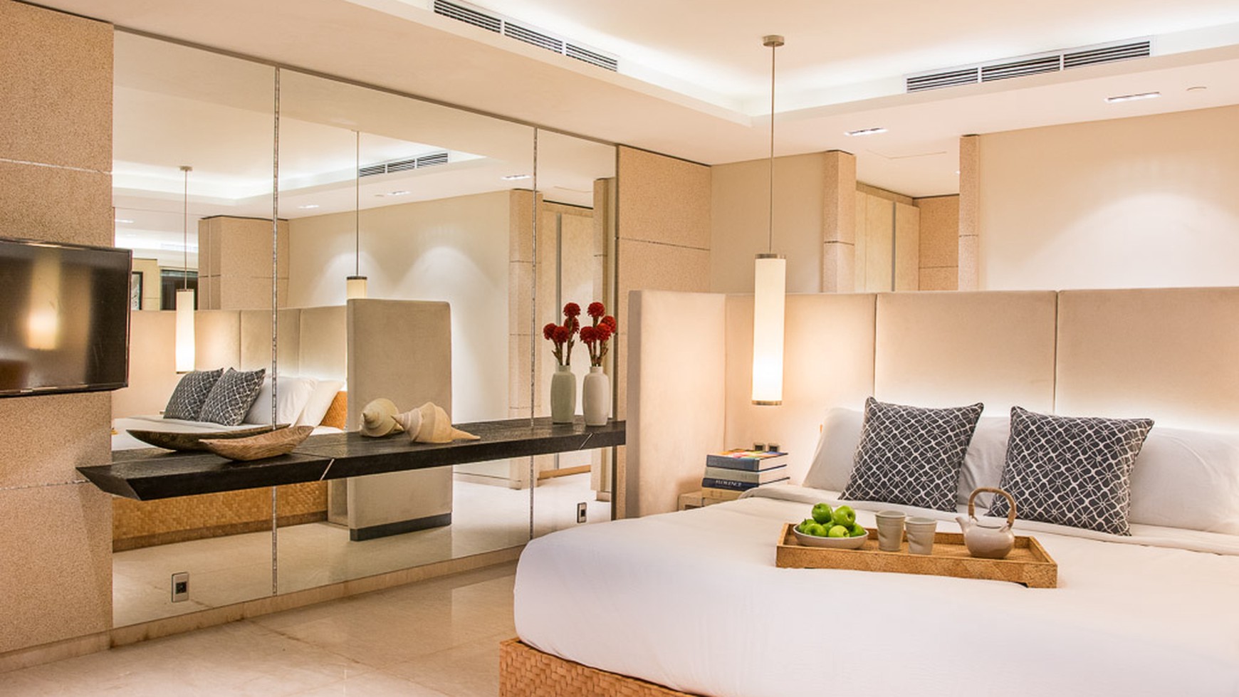 Two Bedroom Luxury Oceanfront Apartment in Echo Beach, Canggu Bali