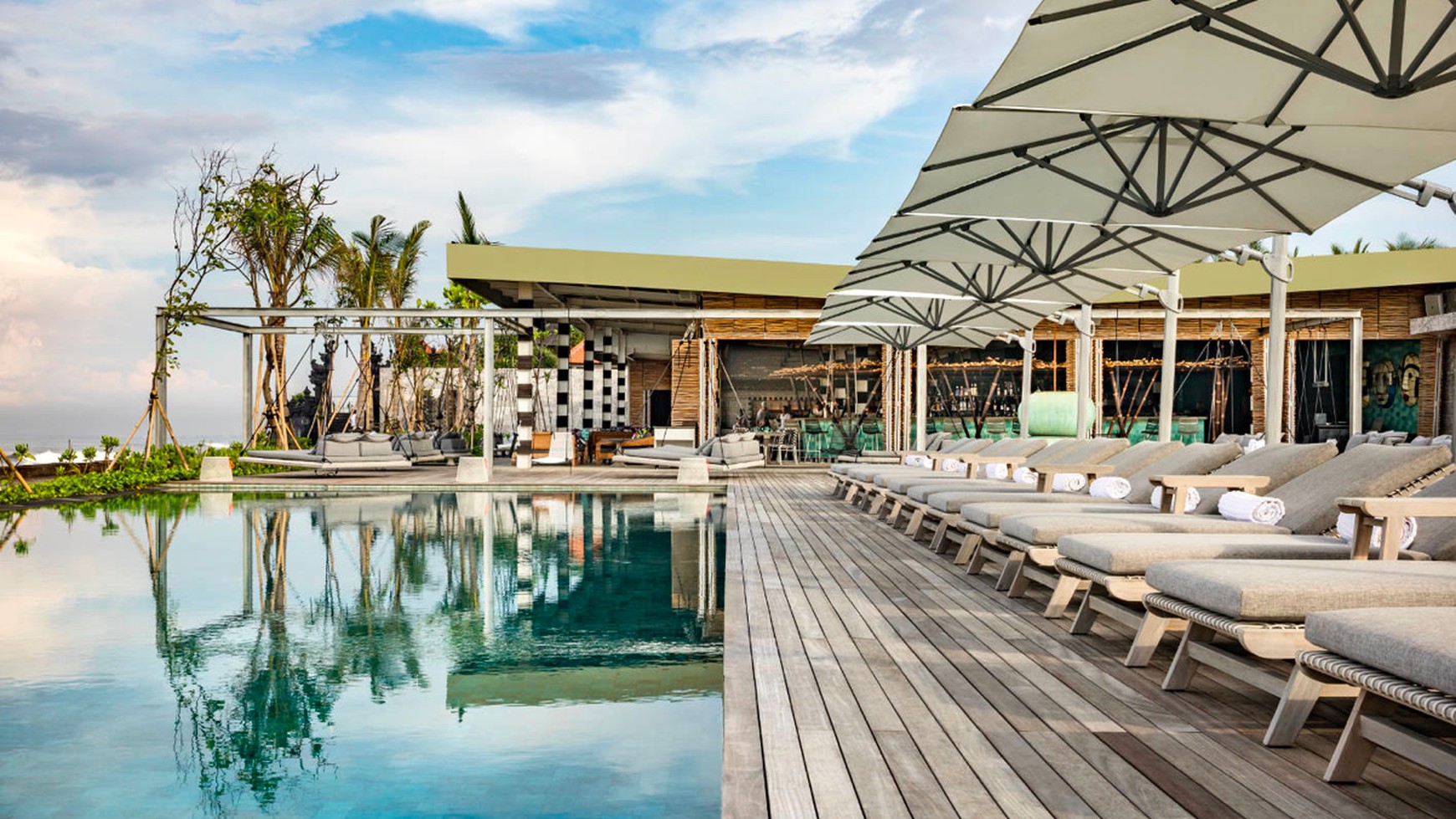 Two Bedroom Luxury Oceanfront Apartment in Echo Beach, Canggu Bali
