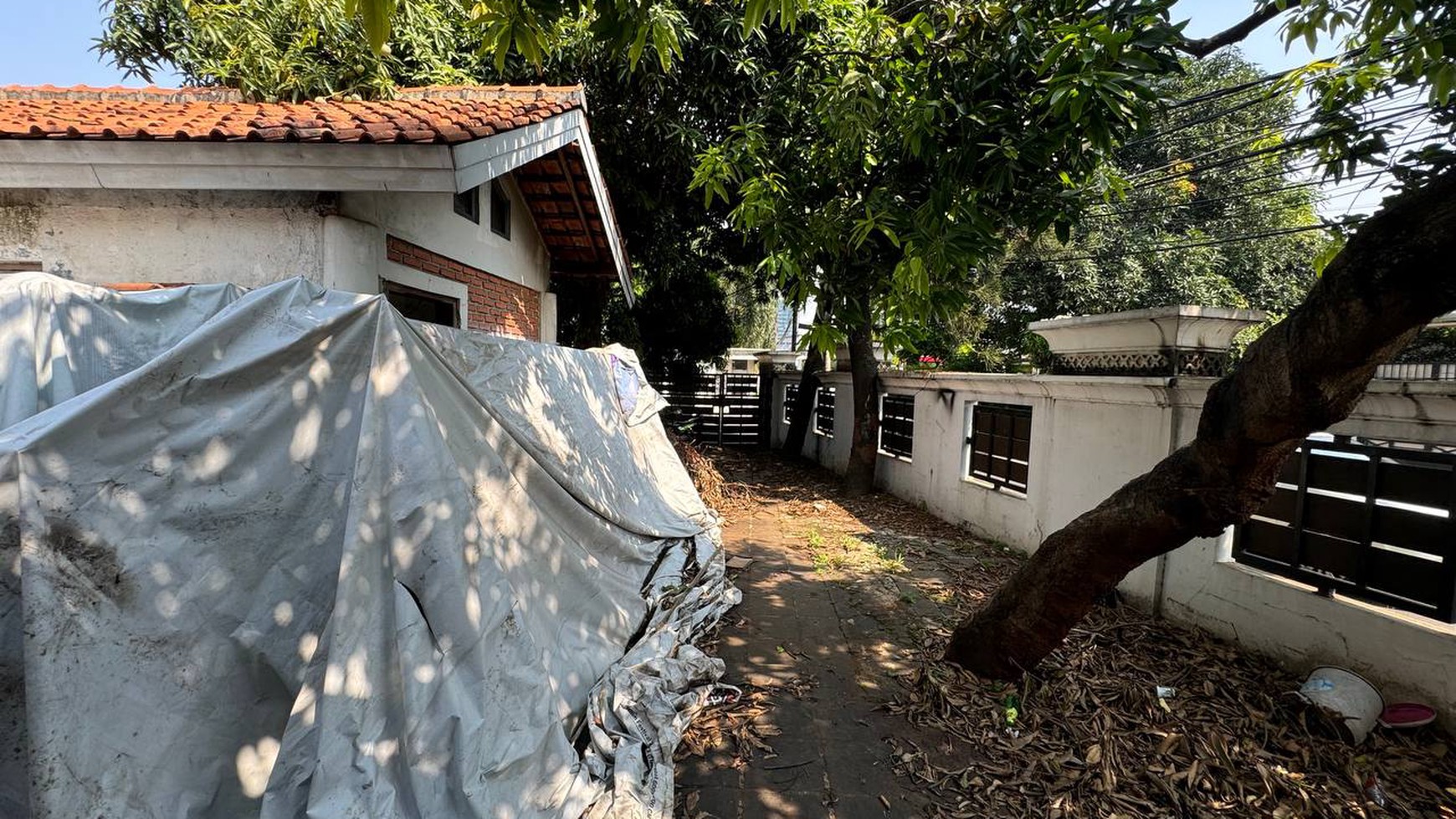 Pondok labu pinang ddn rumah hitung tanah cocok untuk workshop kantor usaha