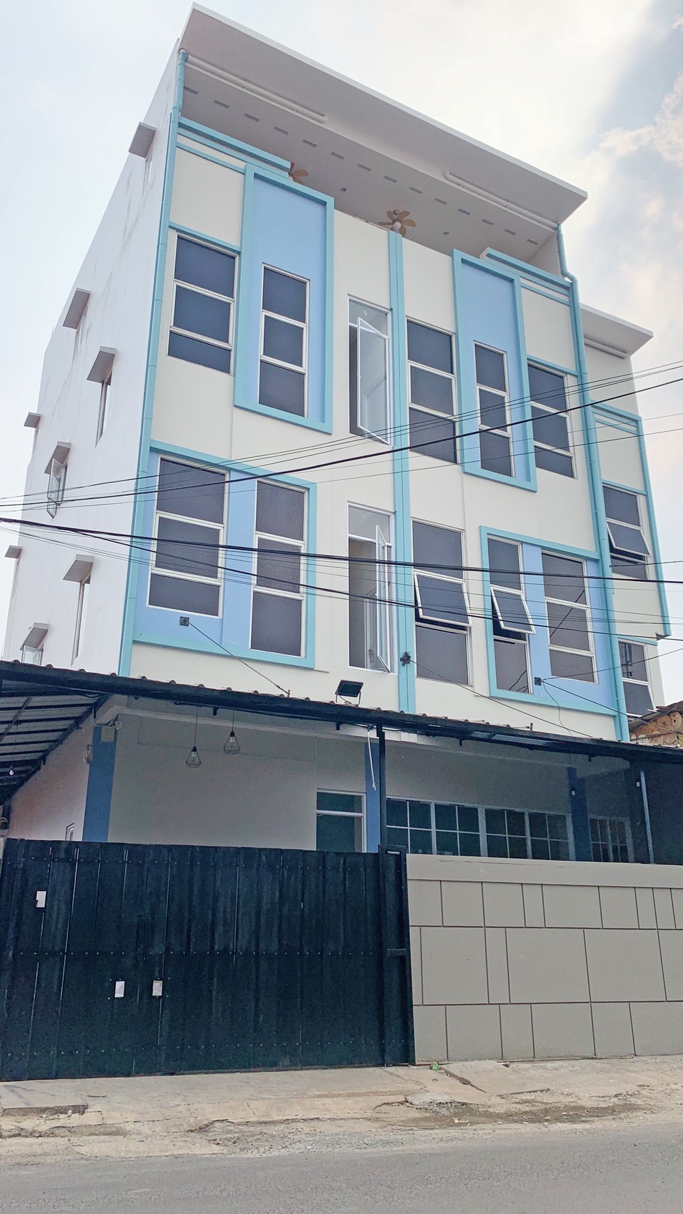 Rumah Kos Full Furnish 4 lantai di Kota Tangerang