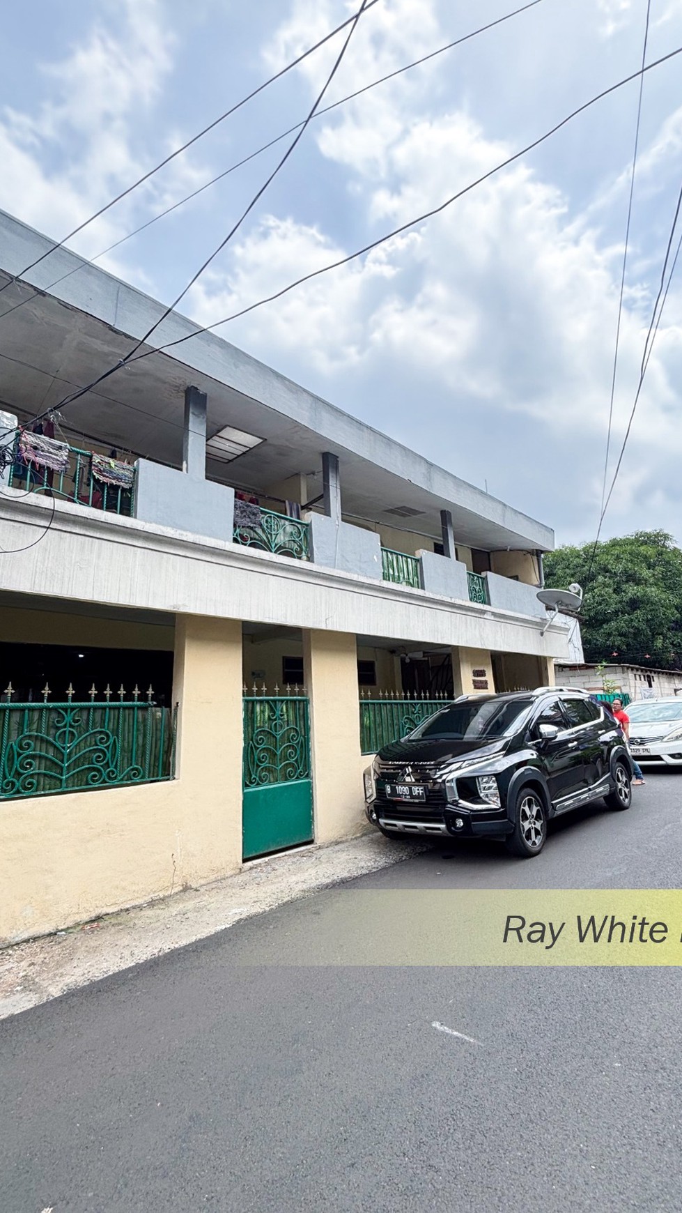 RUMAH LAMA HITUNG TANAH + KOS KOSAN 20 PINTU DI AREA TOMANG, JAKARTA BARAT