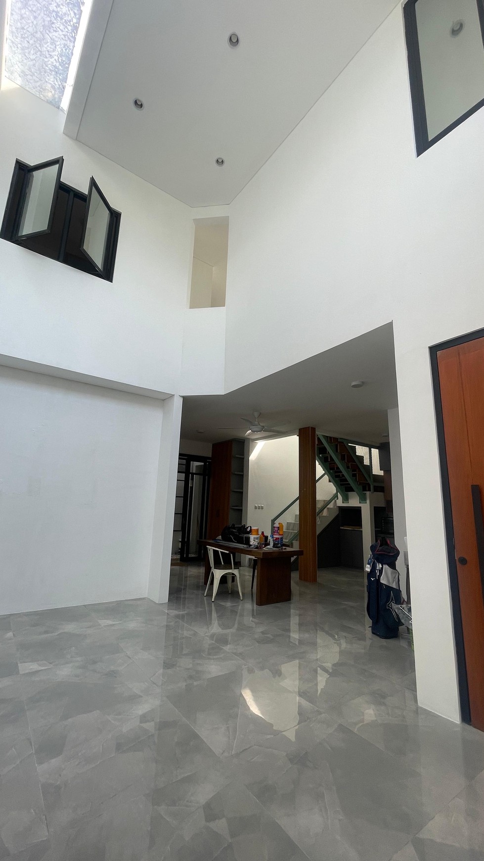 Rumah Bagus Di Permata Adora Bintaro Jaya Sektor 9