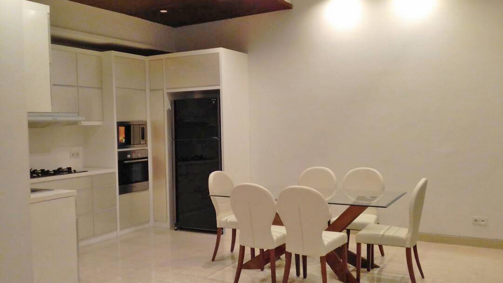 Rumah 3 lantai Ada Kolam Renang di Cilandak Dua Residence