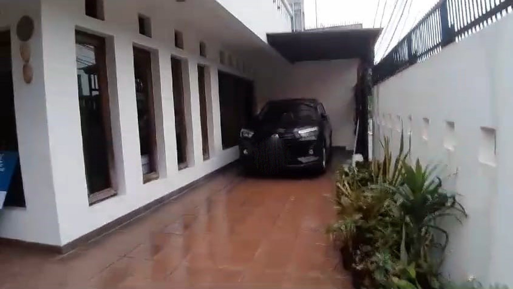 Rumah Hook di Cilandak Jakarta Selatan