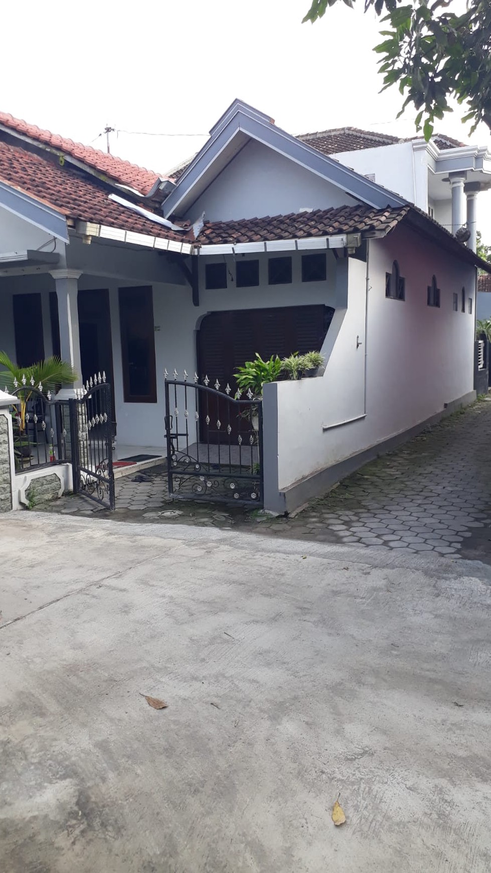 Rumah Hitung Tanah Area Cipete