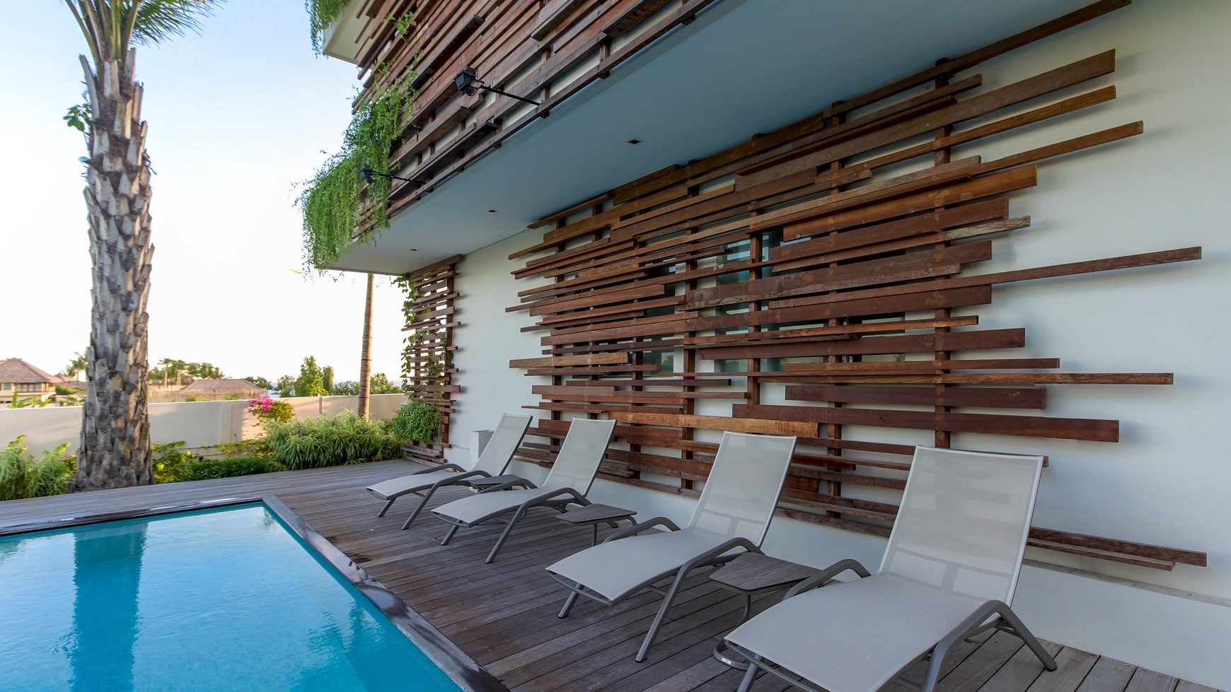 Luxury Apartment Great Location Walk in Distance To The beach Bali