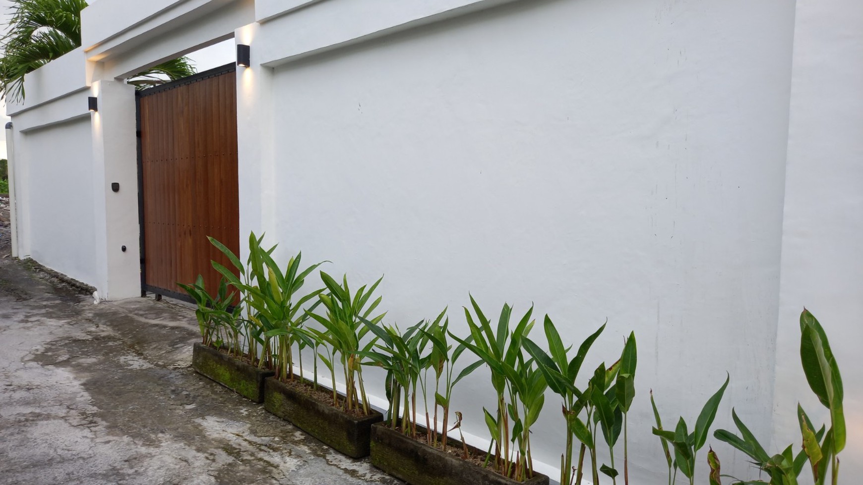 Leasehold 2 Bedrooms + 1 Loft Room Villa with Pool at Pererenan Street Bali