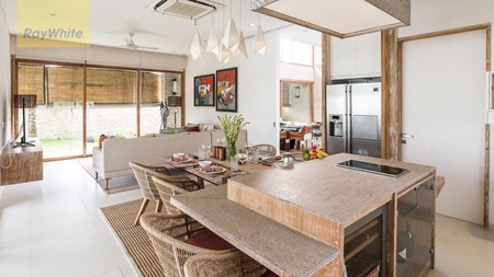 Luxury 4 Bedroom Villa Close to the beach Cemagi Bali