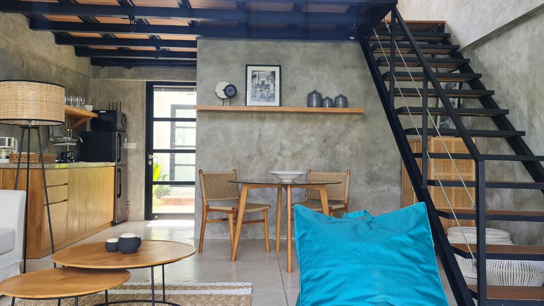 For Sale Leasehold - A Beautiful Loft in The Heart of Canggu Bali