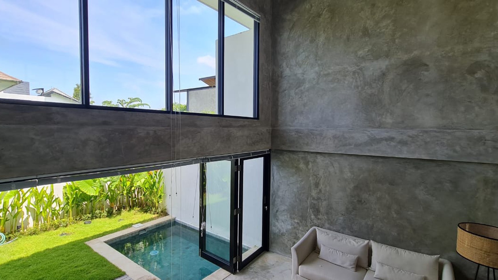 For Sale Leasehold - A Beautiful Loft in The Heart of Canggu Bali