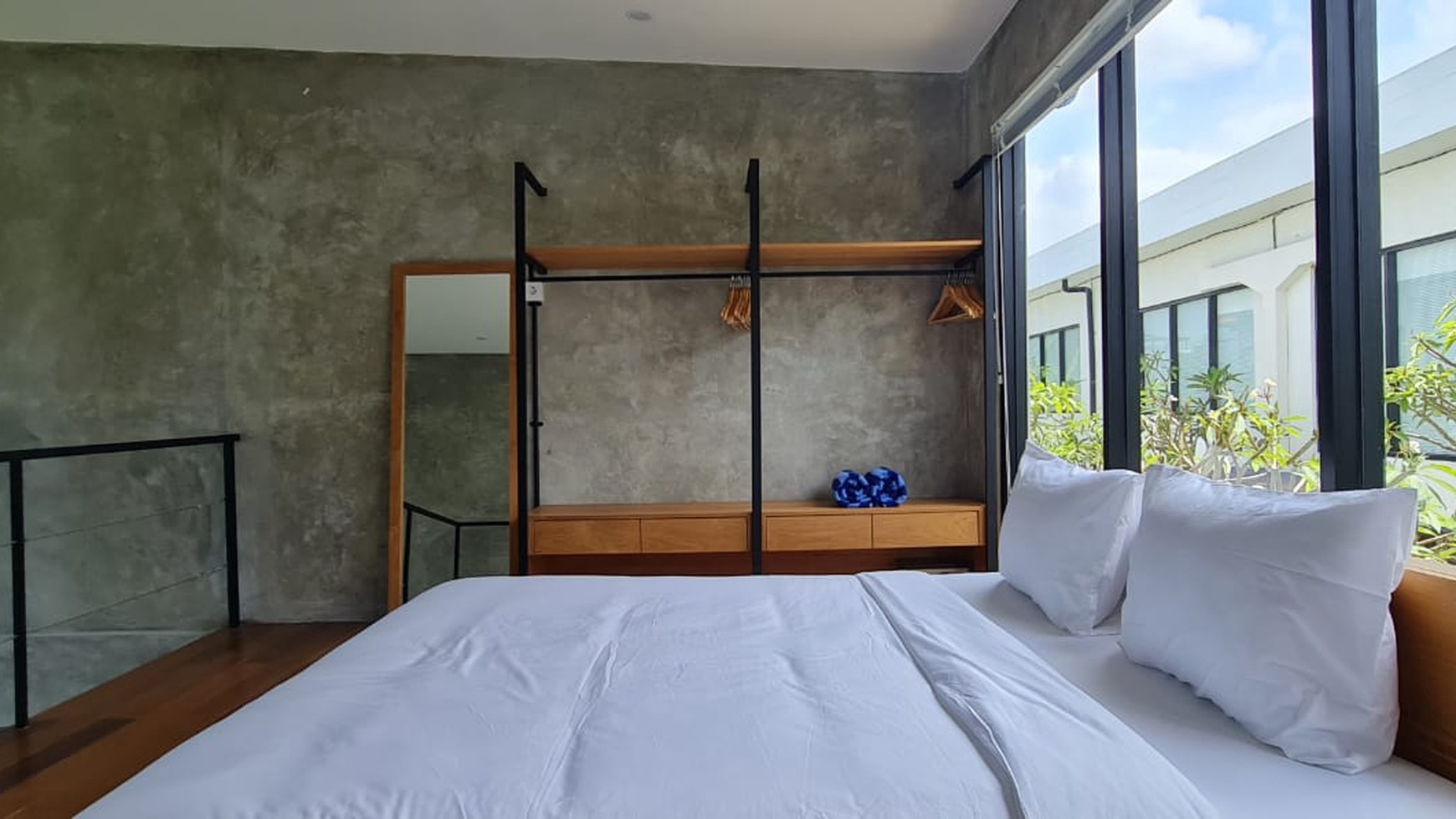 For Sale Leasehold - A Beautiful Loft in The Heart of Canggu Bali