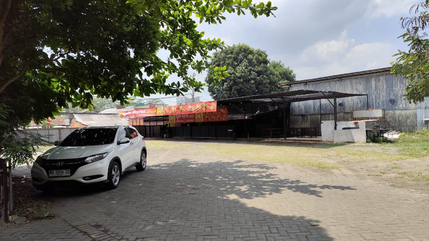 Tanah Bonus Ruang Usaha Di Kledokan Caturtunggal Jogjakarta