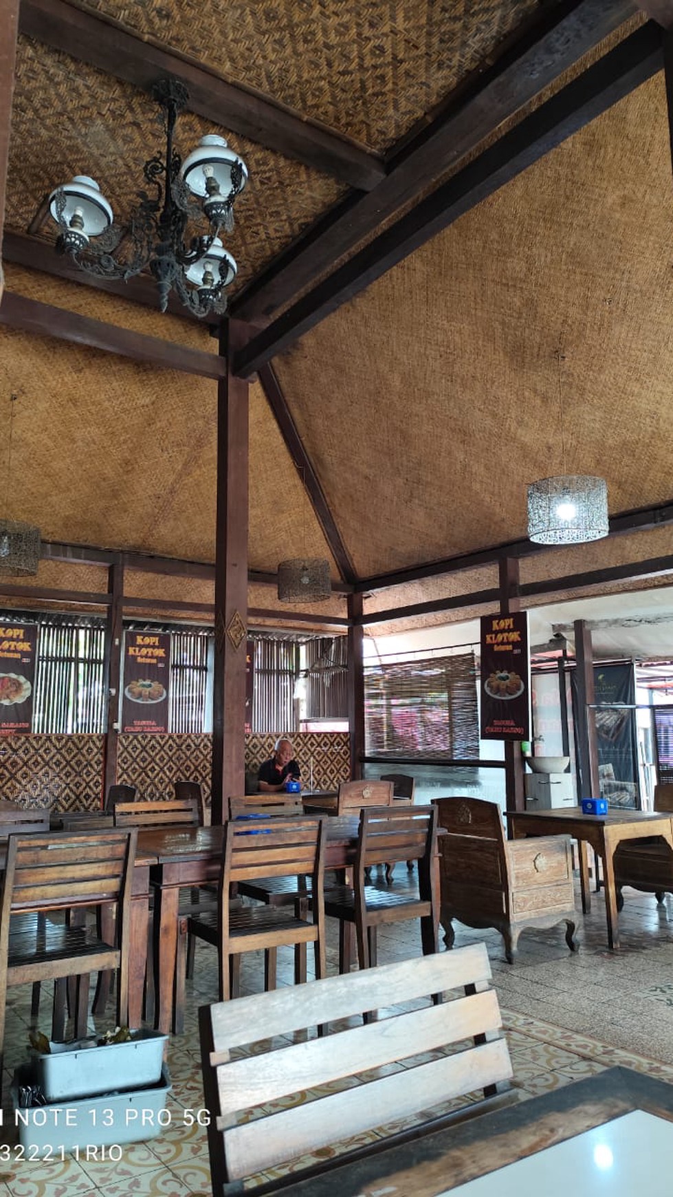 Tanah Bonus Ruang Usaha Di Kledokan Caturtunggal Jogjakarta