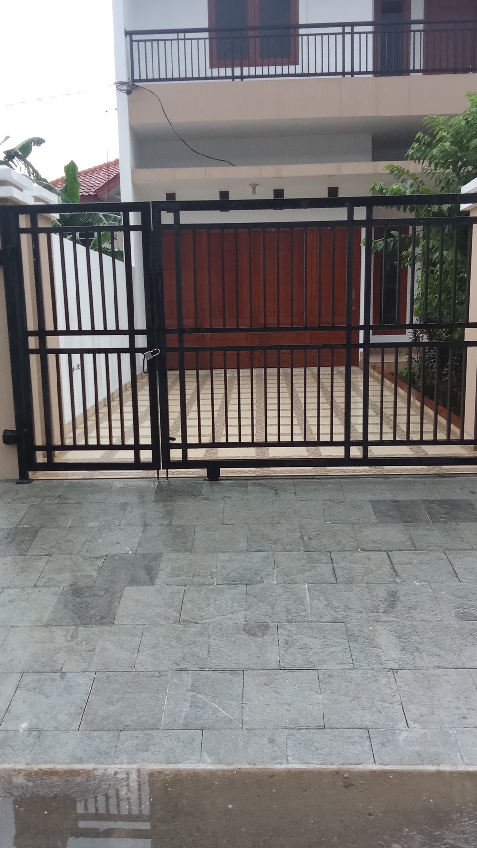 Dijual Rumah Di Harapan Indah, Bekasi Barat