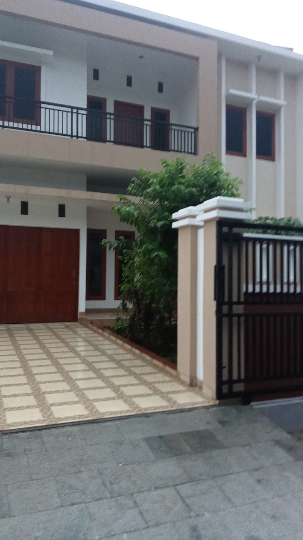 Dijual Rumah Di Harapan Indah, Bekasi Barat