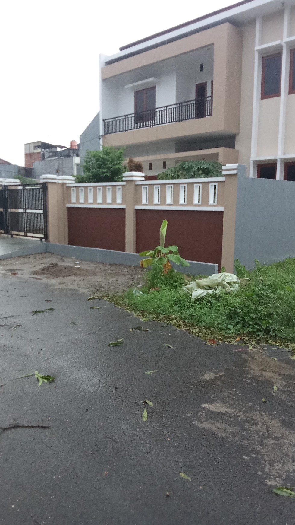 Dijual Rumah Di Harapan Indah, Bekasi Barat