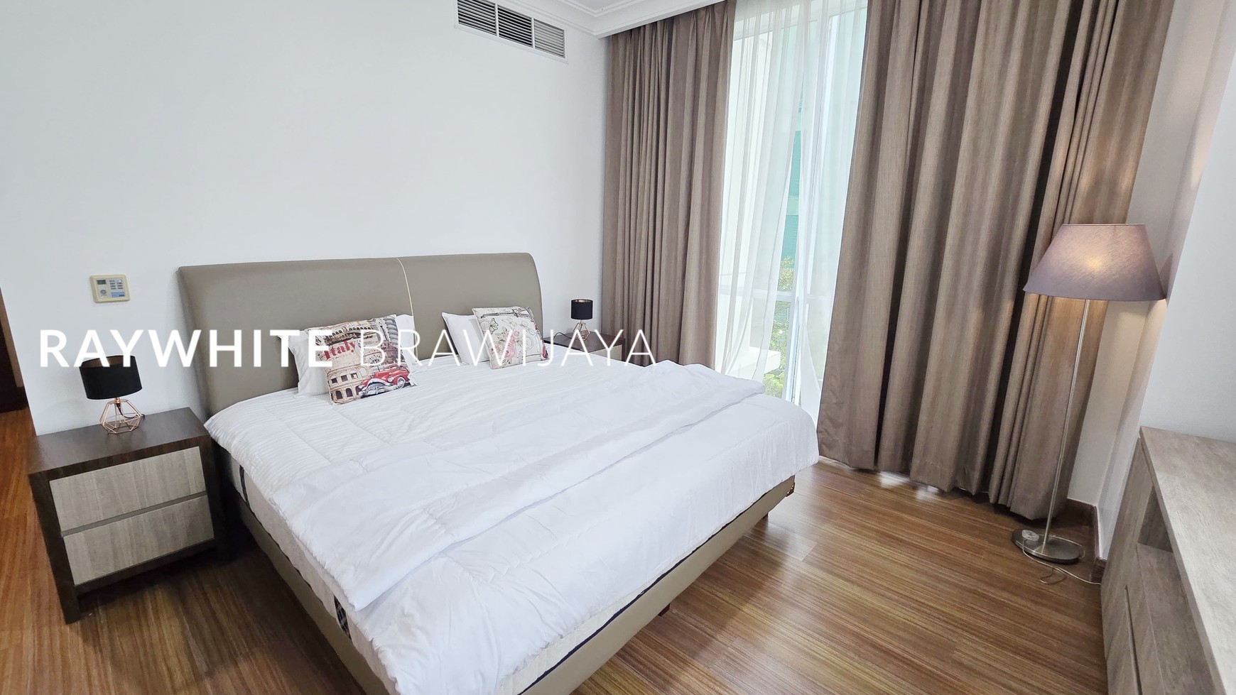 Apartment Pakubuwono View Fully-Furnished