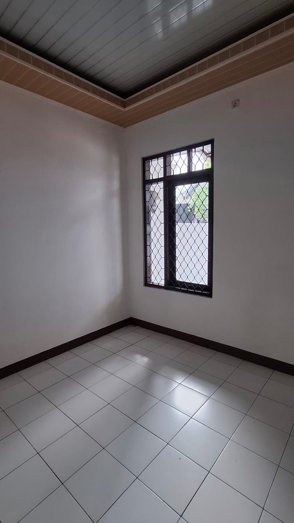 Rumah rapi di Nusa Loka BSD